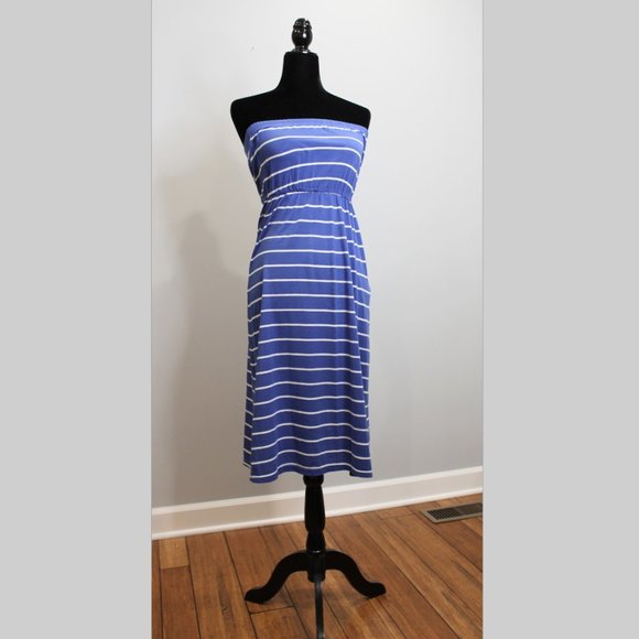 Forever 21 Dresses & Skirts - Pre-owned Forever 21 dress blue white striped sz S